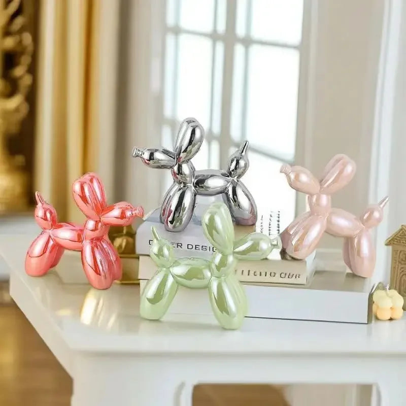 Figura de perro con globo creativo