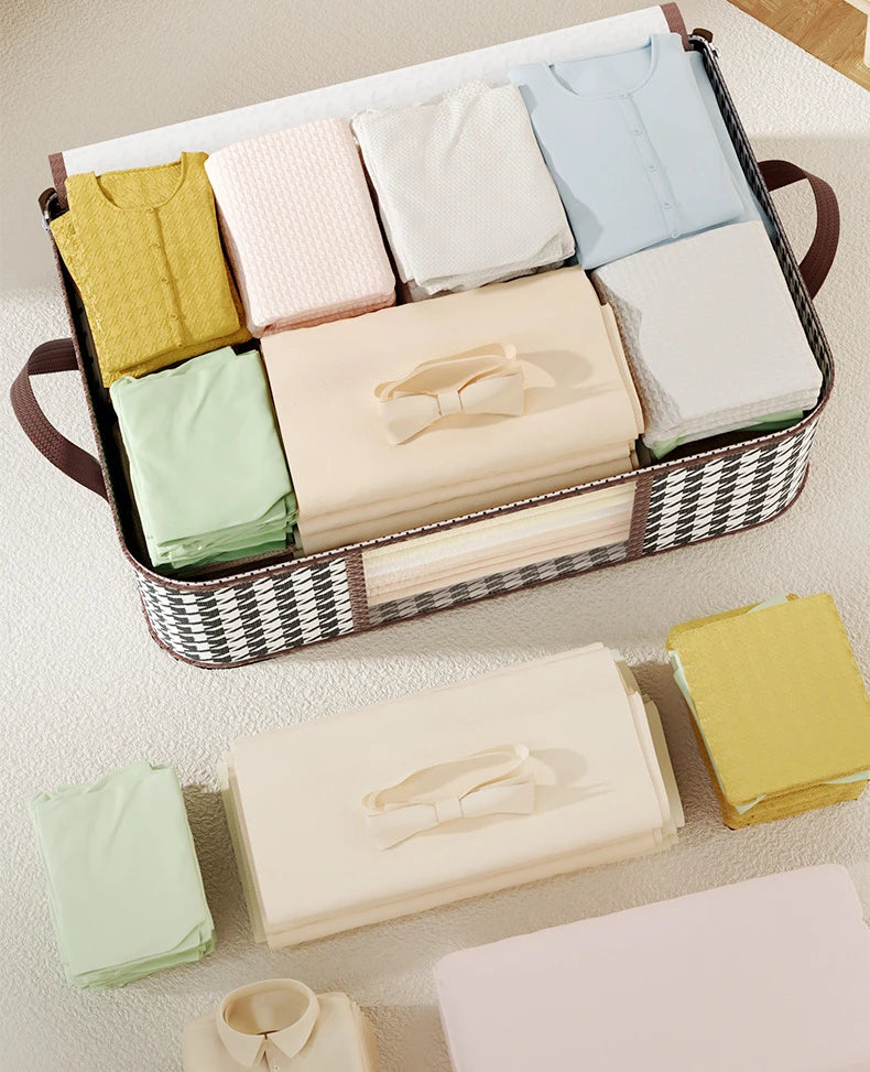 Stylish and Functional Quilt Storage Bag